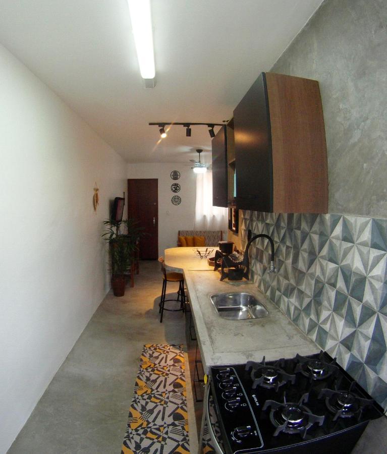 Apartamento Dona Frida Prainha Com Wifi Pe Na Areia Caraguatatuba Exterior photo